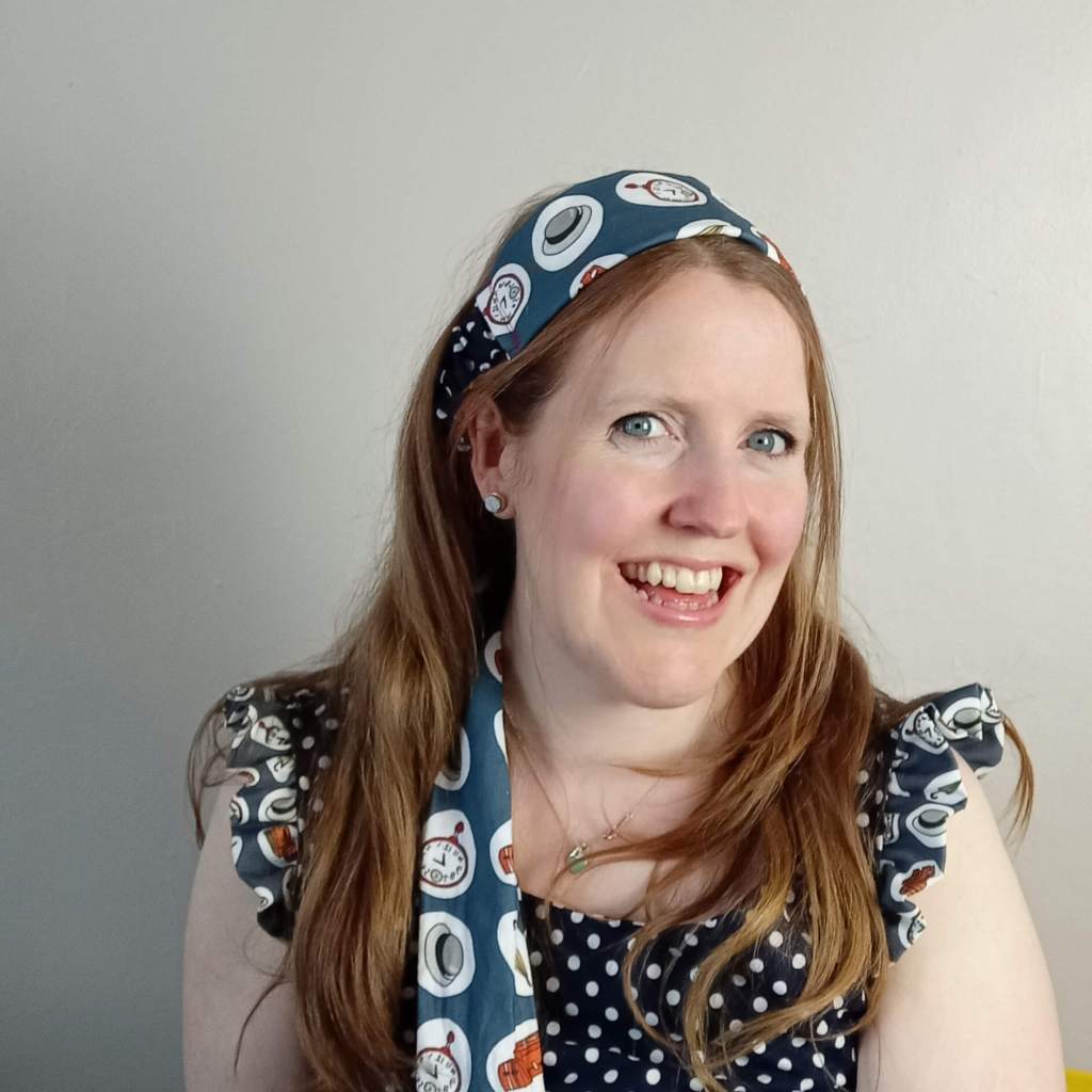 Head scarf pre-cut sewing kit