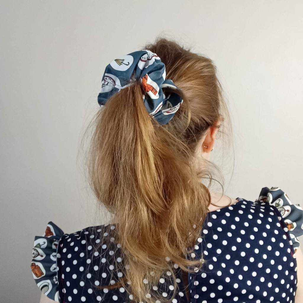 Scrunchies pre-cut sewing kit
